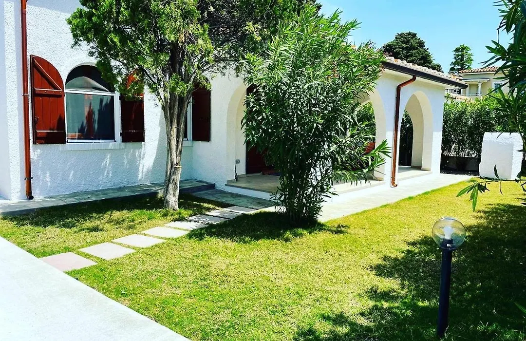 Villino Oleandro A Pochi Passi Dalla Spiaggia Di Simius-1